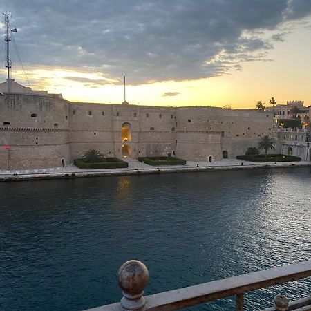 Brezza Marina Lejlighed Taranto Eksteriør billede